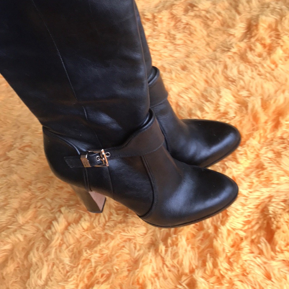 Vince Camuto Leather Boot